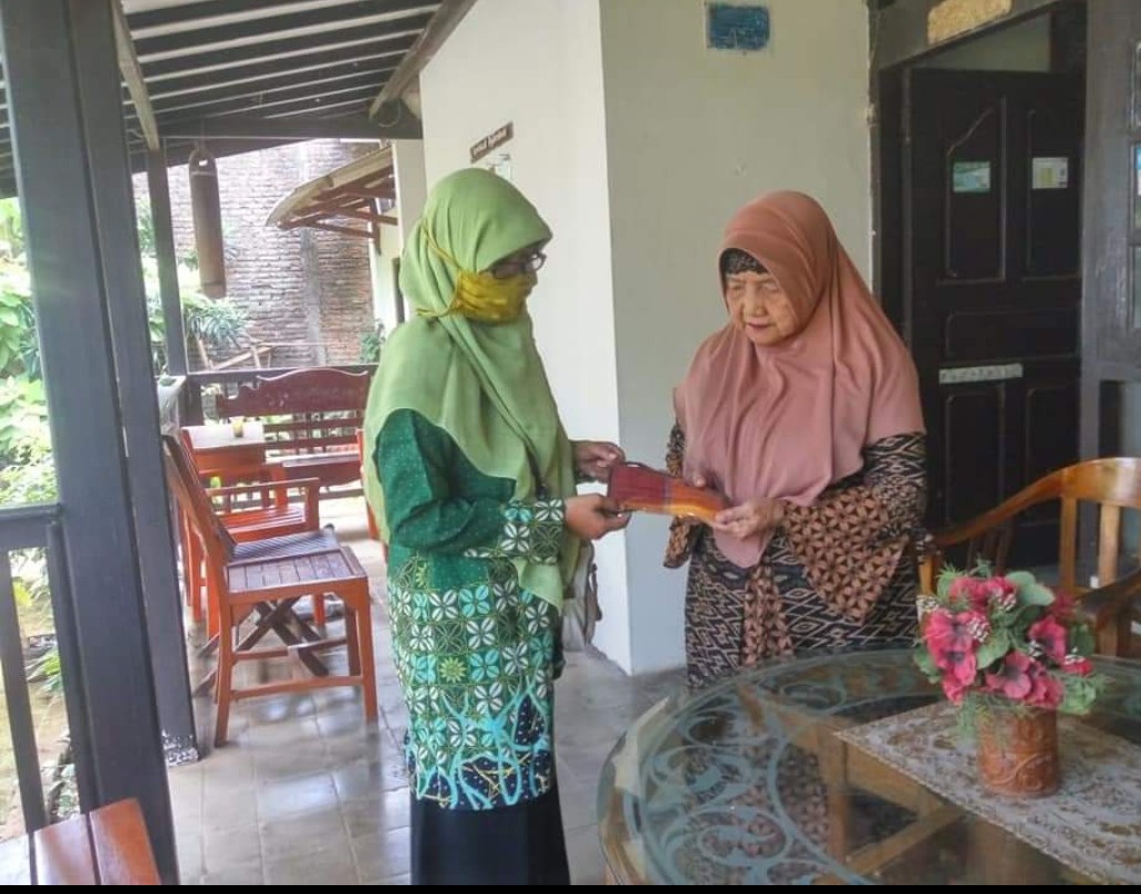 MENELADANI ADAB BERTAMU DI ERA KHALIFAH UMAR BIN KHATTAB MENELADANI ADAB BERTAMU DI ERA KHALIFAH UMAR BIN KHATTAB